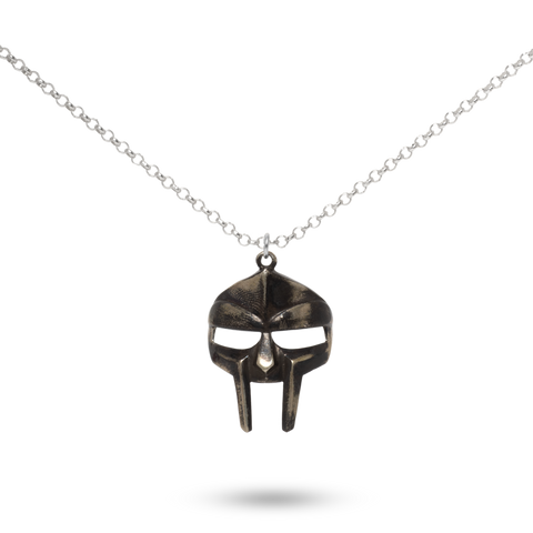 COLAR MADVILLAINY