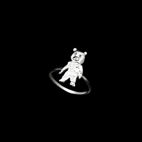 Anel Late Registration em banho de prata – foto still | Above Average